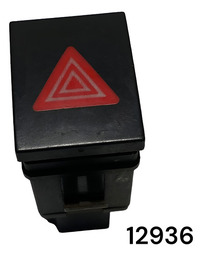 Botão Pisca Alerta Polo Gol Parati 2003/2014 Preto