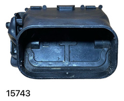 DIFUSOR AR COND L. ESQUERDO PEUGEOT 307 2006 A 2012 15743