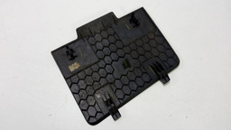 TAMPA LATERAL PAINEL JETTA 5C6858247 *9554