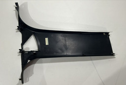 ACABAMENTO COLUNA CENTRAL ESQ LAND ROVER 12/15 *429