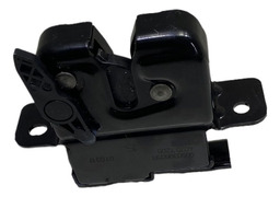 FECHADURA PORTA MALAS RENAULT SANDERO 2014 A 18 905039605R