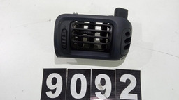 DIFUSOR DE AR LADO DIREITO RENAULT CLIO 2015 *9092