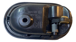MAÇANETA INTERNA ESQUERDA RENAULT SANDERO 2009 2010 A 2013 CINZA-ESCURO TRASEIRO/DIANTEIRO