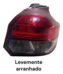 LANTERNA TRASEIRA DIREITA KICKS 2017 A 2021 (CANTO) DIREITO/PASSAGEIRO VERMELHO