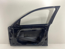 PORTA DIANTEIRA DIREITA MERCEDES C180 2012 2013 PRETO