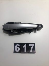 Maçaneta Dianteira Direita Peugeot 208 2021 *617 Cx011 Prateado