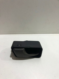 MAÇANETA INTERNA DIANT ESQUERDA VW POINTER *9693 DIANTEIRA