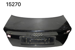 TAMPA TRASEIRA PORTA MALA DO AUDI A4 98 15270 PRETO