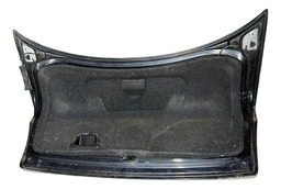 TAMPA TRASEIRA PORTA MALA DO AUDI A4 98 15270 PRETO