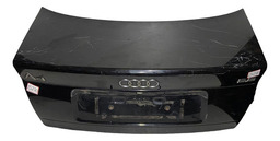 TAMPA TRASEIRA PORTA MALA DO AUDI A4 98 15270 PRETO