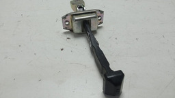 LIMITADOR PORTA DIANTEIRA DIREITA KICKS 2023 *4735 CX080