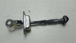 LIMITADOR PORTA DIANTEIRA DIREITA KICKS 2023 *4735 CX080