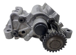 BOMBA DE OLEO VOLKSWAGEN  TIGUAN JETTA 2.0 2011 2012 A 2014