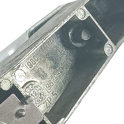 MAÇANETA EXTERNA PORTA TRASEIRA LADO ESQ PEUGEOT 208 2013 19 PRATEADO TRASEIRA