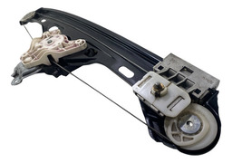 MOTOR MAQUINA VIDRO TRASEIRA DIR. MERCEDES  C200 2002 A 2007