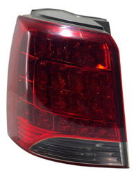 LANTERNA LED TRASEIRA ESQUERDA KIA SORENTO 2010 A 2014 CANTO ESQUERDO/MOTORISTA