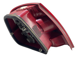 LANTERNA DIREITA FIAT SIENA 2004 2005 2006 2007 A 2008 DIREITO/PASSAGEIRO VERMELHO
