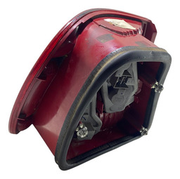 LANTERNA DIREITA FIAT SIENA 2004 2005 2006 2007 A 2008 DIREITO/PASSAGEIRO VERMELHO