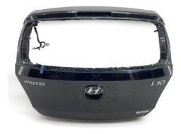 TAMPA TRASEIRA PORTA MALAS HYUNDAI I30 2009 2010 A 2012 PRATEADO
