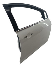 PORTA DIANTEIRA DIREITA FORD FOCUS 2014 2015 A 2017 BRANCO