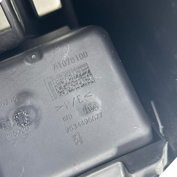 CONSOLE CENTRAL PEUGEOT 307 2008 2009 2010 2011 A 2012