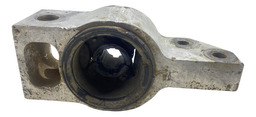 BUCHA BANDEJA DIANTEIRA VW TIGUAN PASSAT 2.0 2010 2011