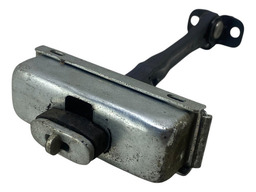 LIMITADOR PORTA DIANTEIRA DIREITA DISCOVERY 3 2006 A 2009