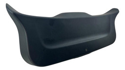 ACABAMENTO INTERNO TAMPA TRASEIRA GM ONIX 2020 A 2024 HATCH