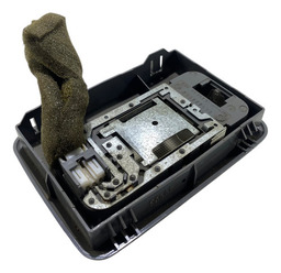 LUZ CORTESIA FIAT PALIO 2000 2001 2002 2003 2004 2005 A 2006