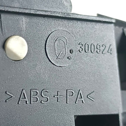 MOLDURA DO DIFUSOR DO AR DIREITO RENAULT MEGANE GT 2007 A 13
