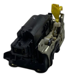 FECHADURA PORTA TRASEIRA DIREITA RENAULT DUSTER 2011 A 2019