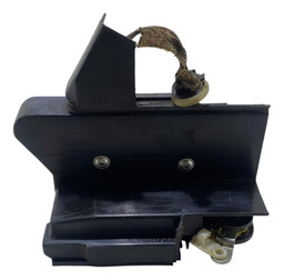 FECHADURA PORTA TRASEIRA DIREITA RENAULT SANDERO 2014 A 2021