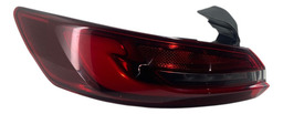 LANTERNA TRASEIRA ESQUERDA FIAT FASTBACK 2424 2025 ABARTH ESQUERDO/MOTORISTA VERMELHO