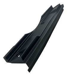SOLEIRA ACABAMENTO PORTA MALAS PEUGEOT 2008 2024 2025 PRETO