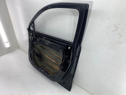 PORTA DIANTEIRA DIREITA KIA SORENTO 2010 2011 2012 A 2016 DIREITO PRETO