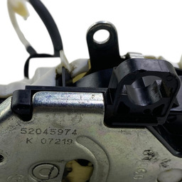 FECHADURA PORTA DIANTEIRA DIREITA FIAT ARGO 2018 2020 A 2025