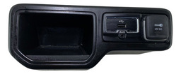Tomada Acendedor Entrada Usb Auxiliar Jeep Renegade 2016 22 Preto