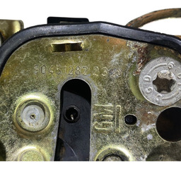 FECHADURA PORTA DIANTEIRA DIREITA GM CELTA 2000 ATÉ 2006