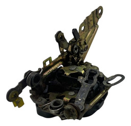 FECHADURA PORTA DIANTEIRA DIREITA CHEVROLET CORSA 1994 A 96