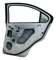 PORTA TRASEIRA DIREITA GM SONIC 2012 A 2014 SEDAN BRANCO