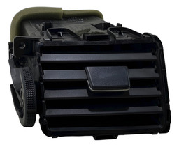 DIFUSOR AR ESQUERDO NISSAN TIIDA 2009 2010 2011 2012 2013