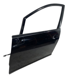 PORTA DIANTEIRA ESQUERDA NISSAN TIIDA 2009 2010 2011 2012 PRETO