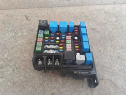 Caixa De Fusivel Hyndai I30 2.0 2008 2009 Até 2012 Original