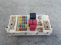 CAIXA DE FUSIVEL FIAT STILO 1.8 2003 A 2006 ORIGINAL