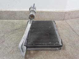 Radiador Caixa De Ar Land Rover Discovery 2.2 2015 Original