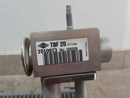 RADIADOR CAIXA DE AR LAND ROVER DISCOVERY 2.2 2015 ORIGINAL