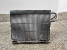 Radiador Caixa De Ar Peugeot 208 1.5 2013 A 2017 Original