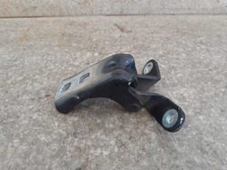 DOBRADIÇA PORTA DIANTEIRA ESQUERDA GM MALIBU 2010 A 2012