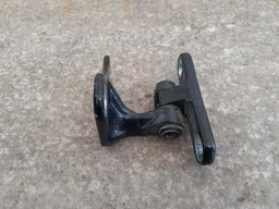 DOBRADIÇA PORTA DIANTEIRA DIREITA MERCEDES C230 2004 E 2005