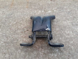 DOBRADIÇA PORTA DIANTEIRA L.D GM S10 2012 A 2017 ORIGINAL